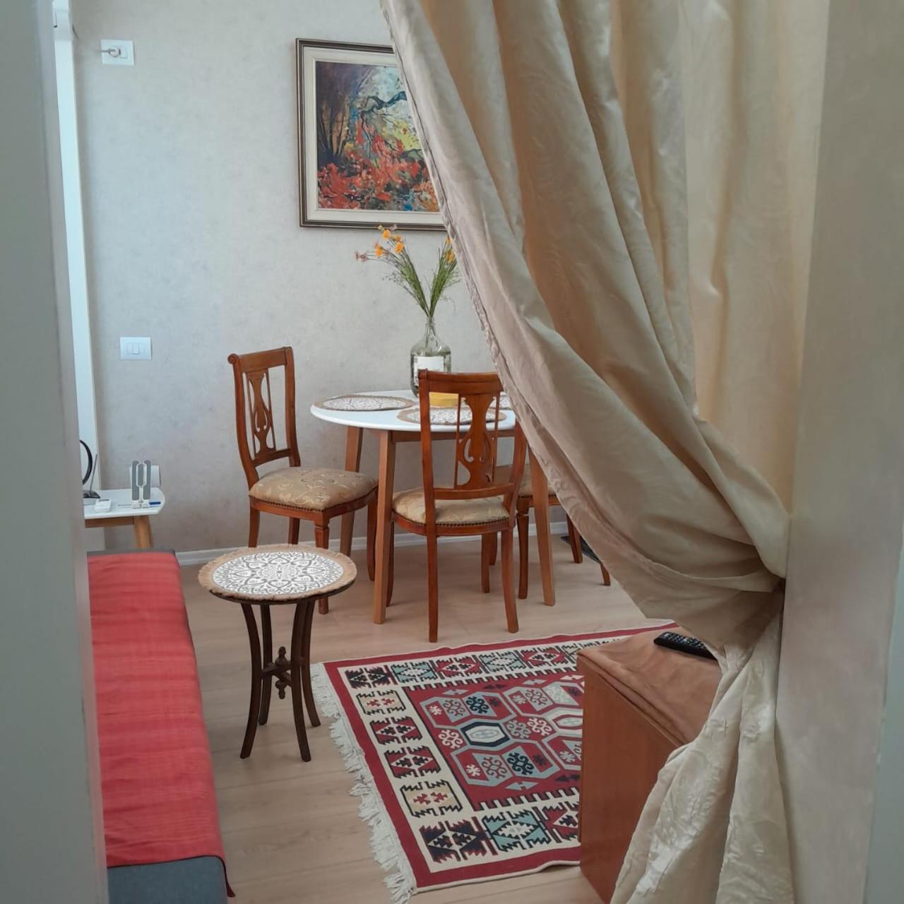 Bani'S Cozy Lovely Apt Tirana Exterior photo